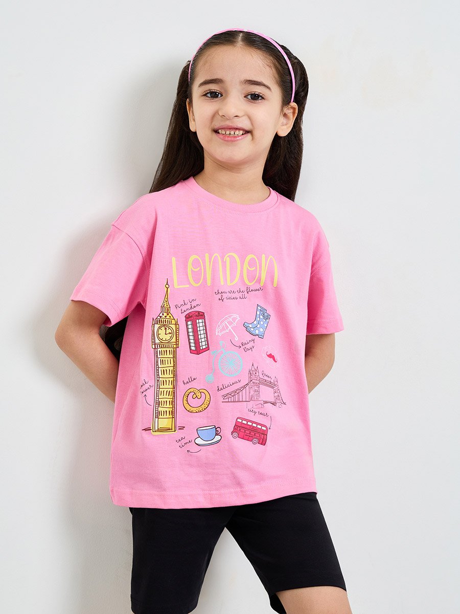 Girls Oversized Printed T-Shirt and Cycling Shorts Set