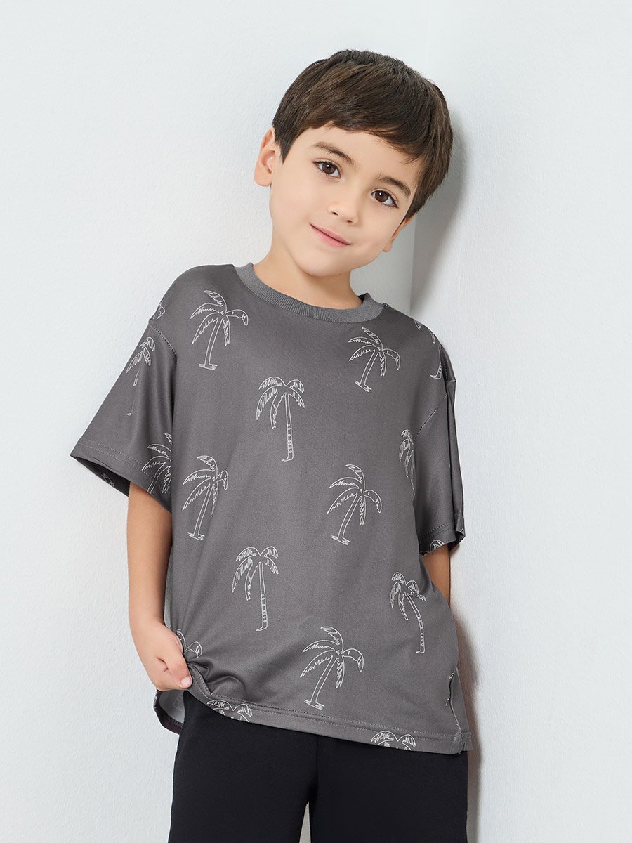 Boys Palm Tree Emrboidered Dropped Shoulder Relaxed Fit T-Shirt
