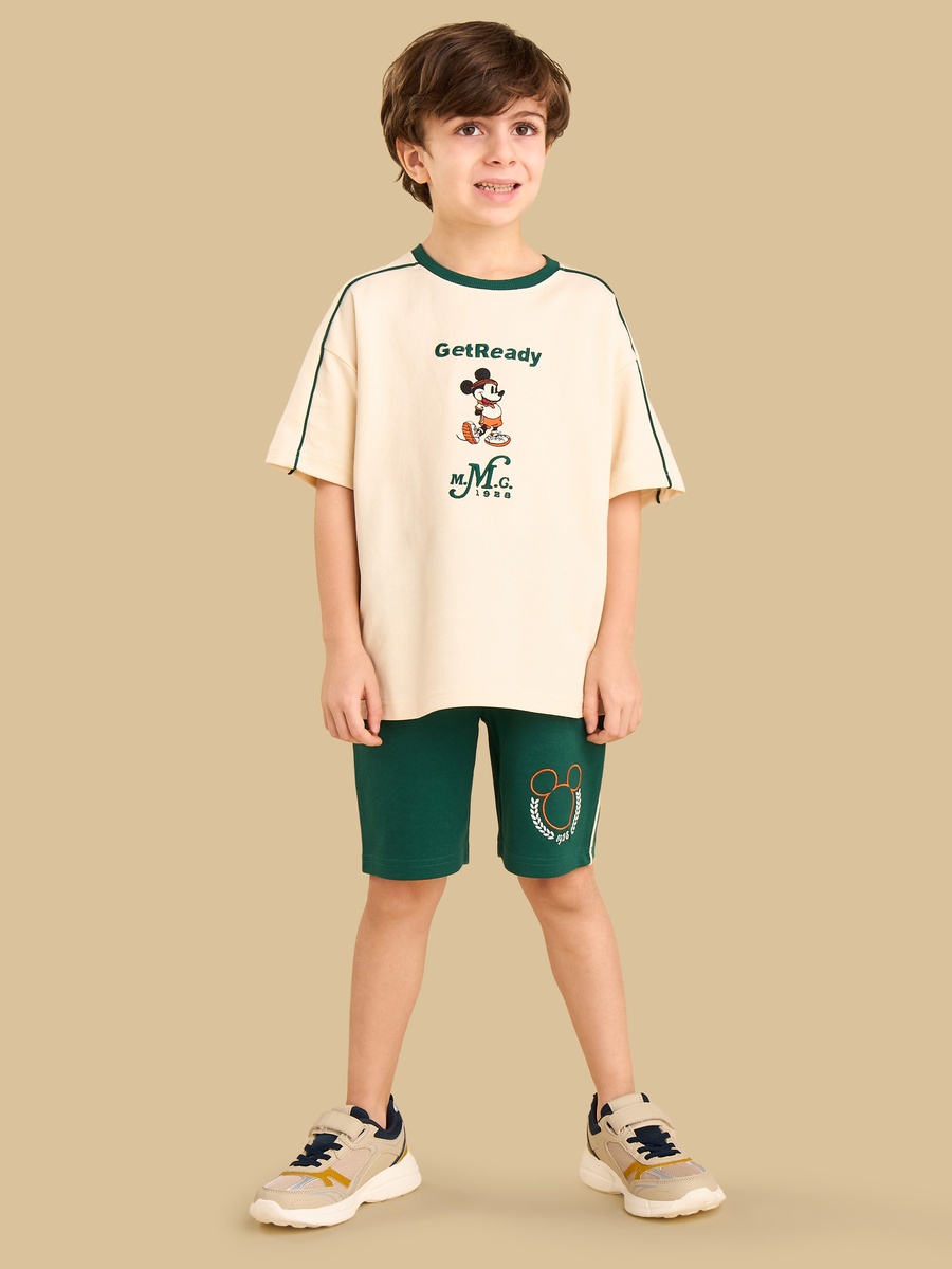 Mickey Mouse Print T-Shirt and Shorts Set