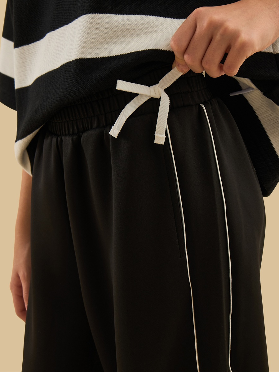 Contrast Piping Wide Leg Pants