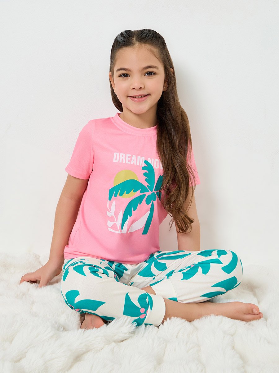 Girls Printed Short Sleeve T-Shirt and Pyjama Set