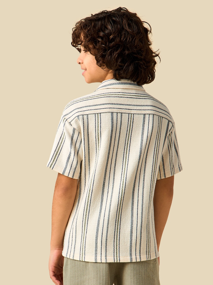 Short Sleeves Shirt with Stripes