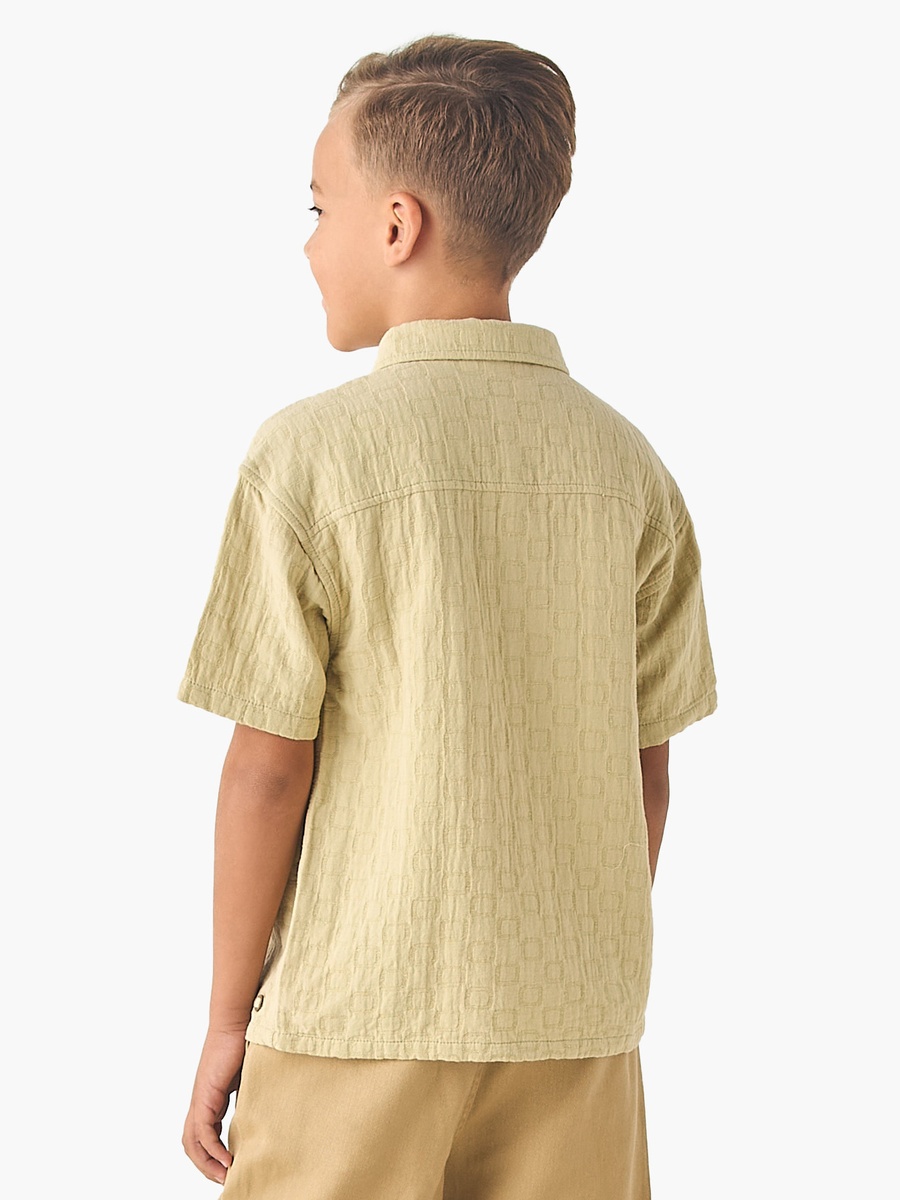 Short Sleeves Shirt with Textured Design