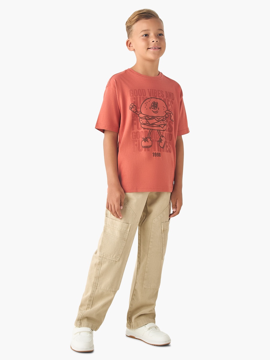 Crew Neck Short Sleeves T-Shirt with Graphic Print