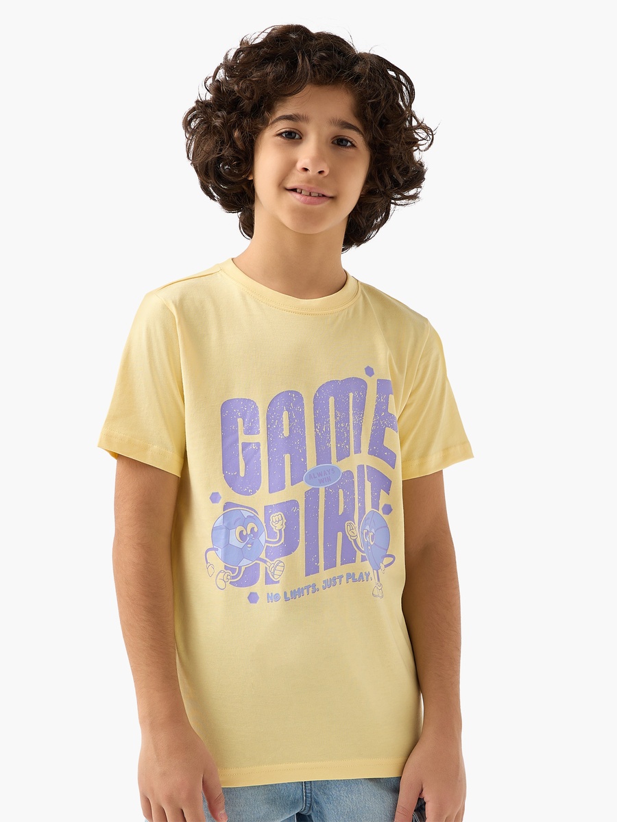 Crew Neck Short Sleeve T-Shirt with Graphic Print