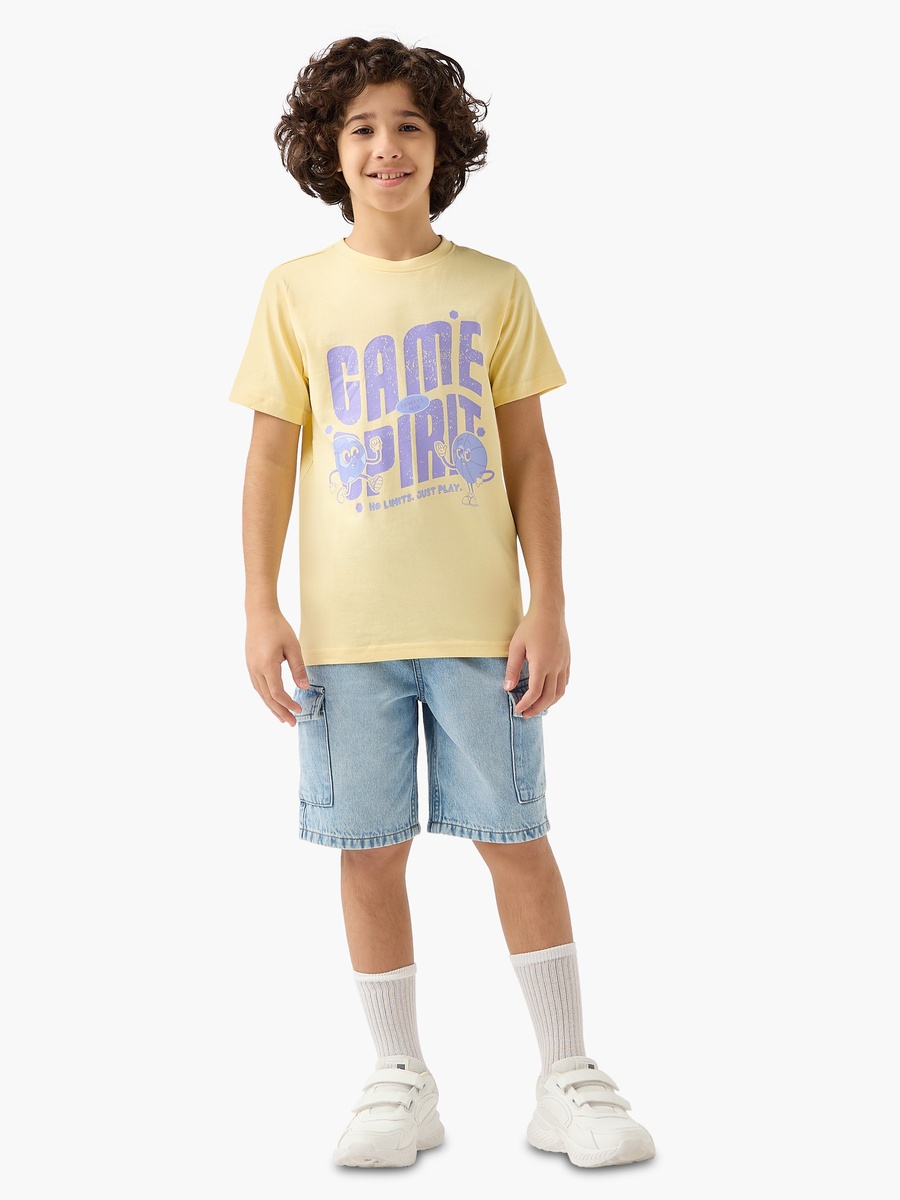 Crew Neck Short Sleeve T-Shirt with Graphic Print
