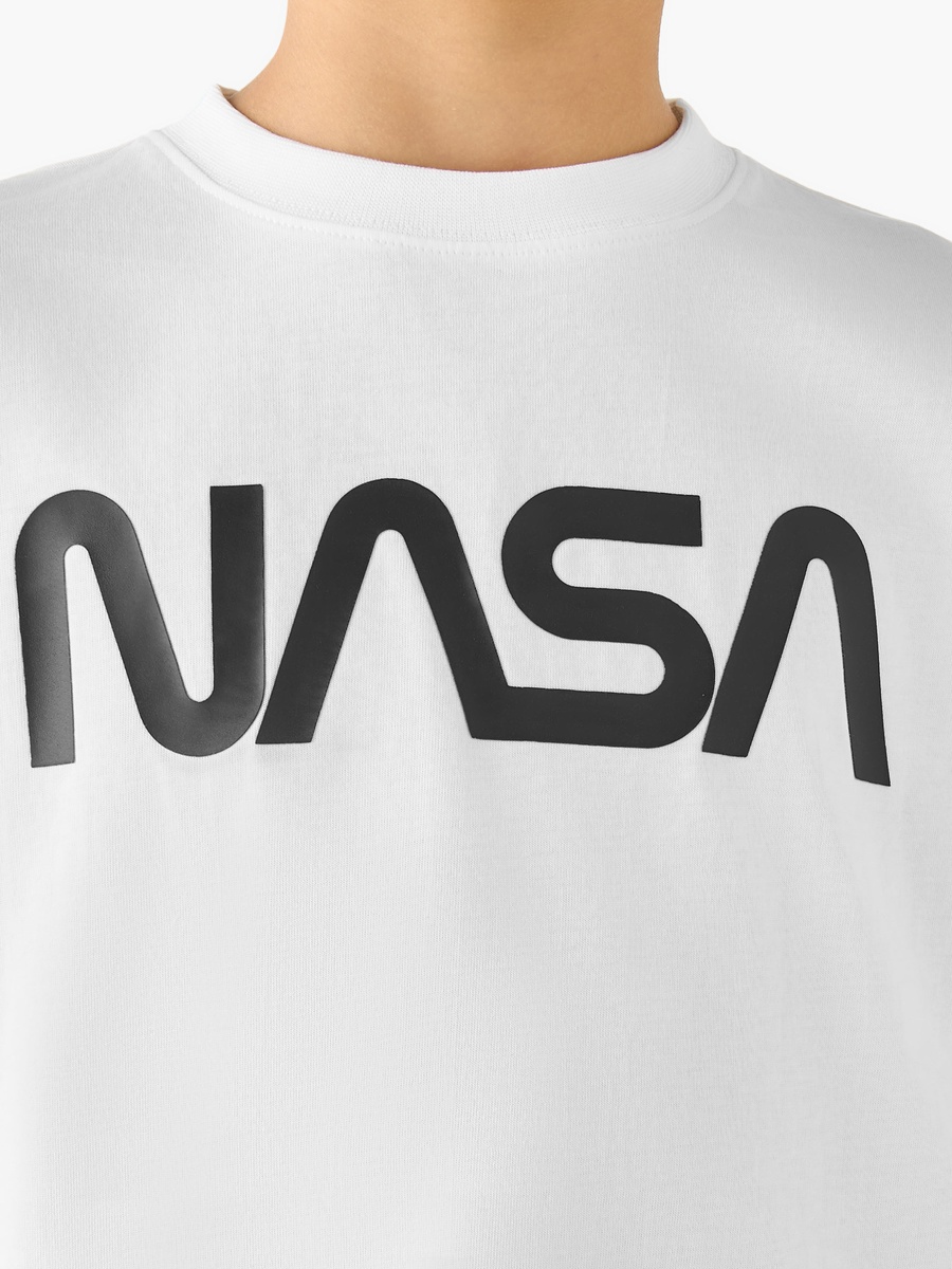 Crew Neck Short Sleeves T-Shirt with Typographic Print