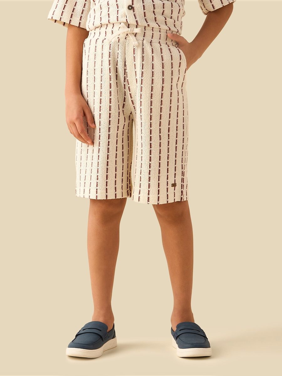 Collared Short Sleeves Shirt and Shorts Set with Stripes