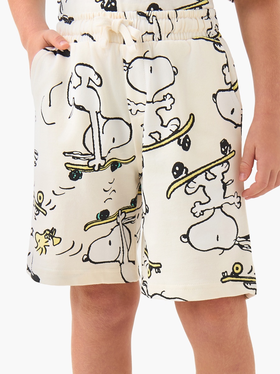Round Neck Short Sleeves T-Shirt and Shorts Set with Pockets