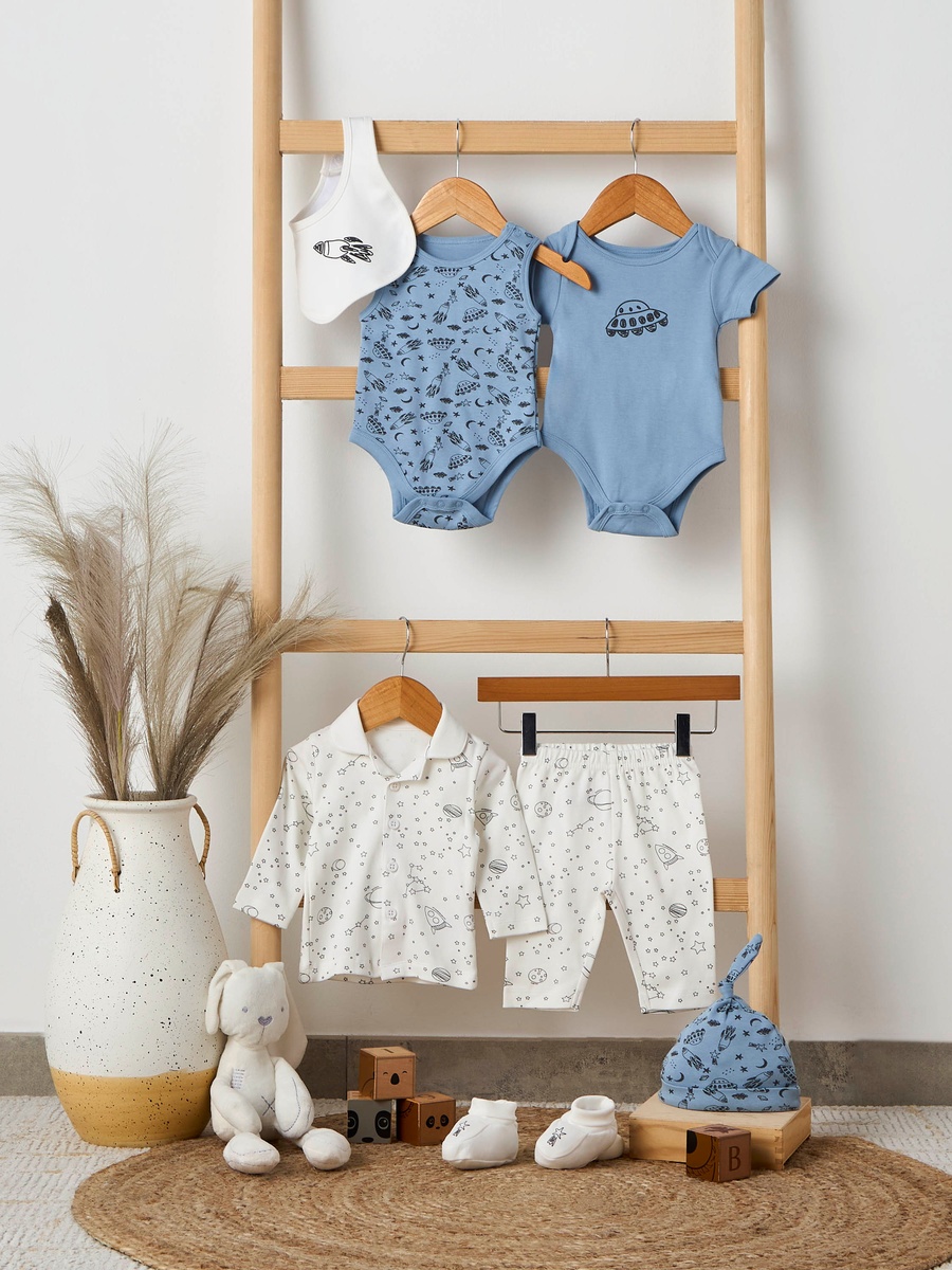 Set of 8 Clothing Gift Set with Space Print