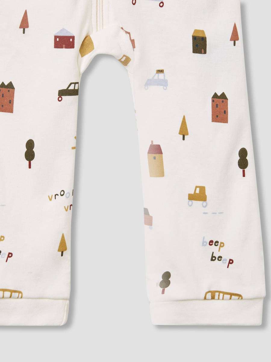 Cotton Round Neck Sleepsuit with  Zip Closure and Long Sleeves