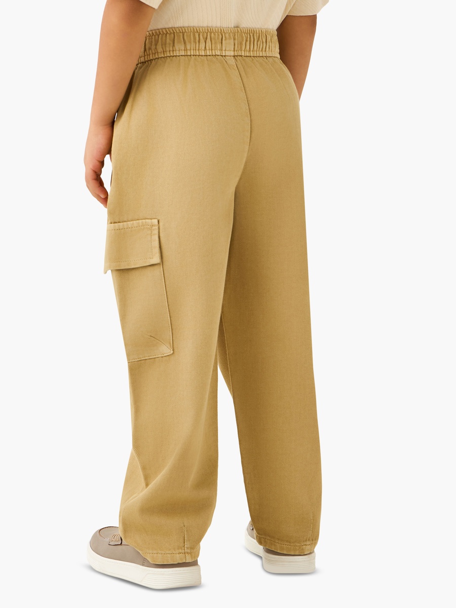 Trousers with Pockets and Buttoned Waist