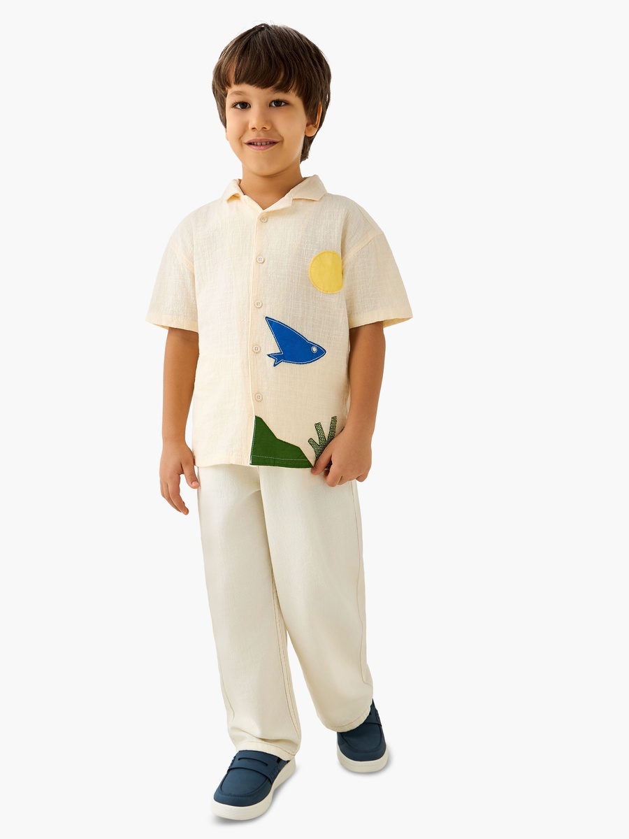 Trousers with Pockets and Buttoned Waist