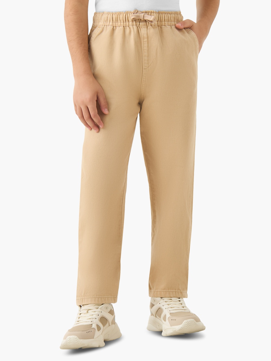 Trousers with Drawstring Closure