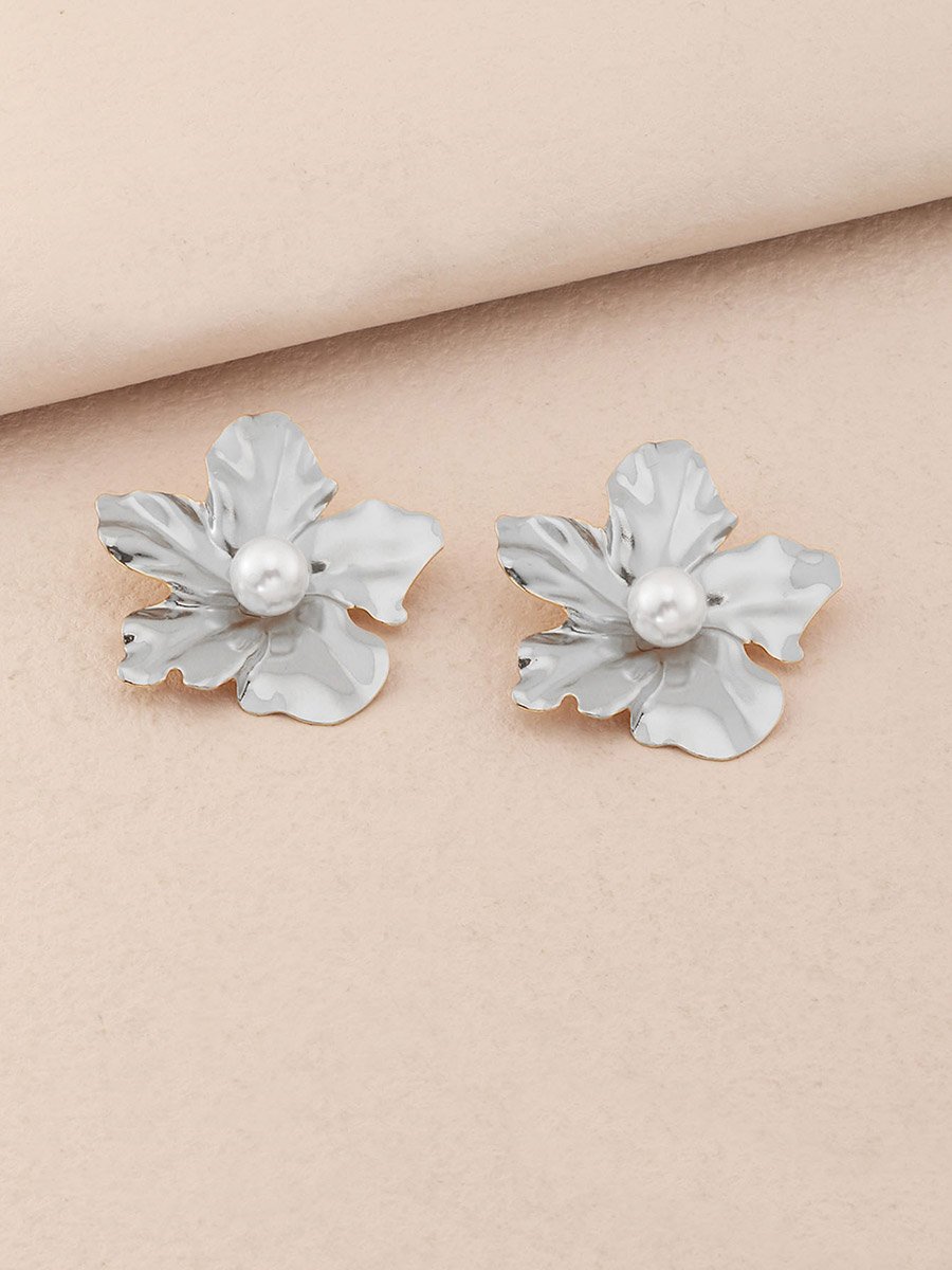 Flower Faux Pearl Earrings