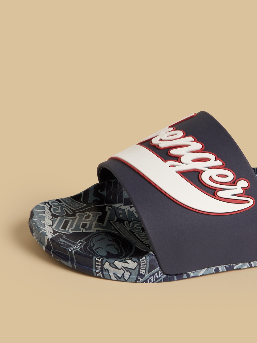 Avengers Embossed Slides