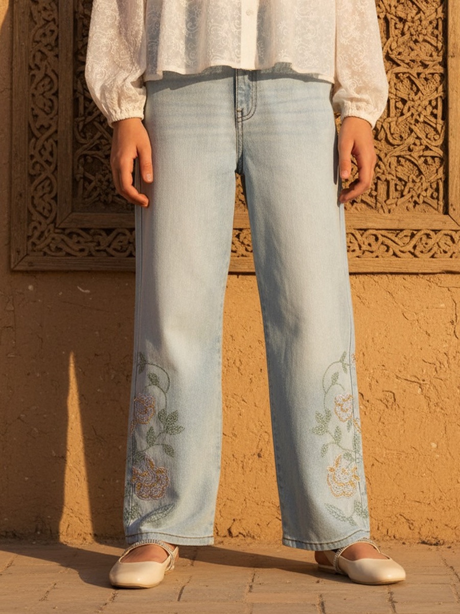 Floral Embroidered Straight Fit Jeans