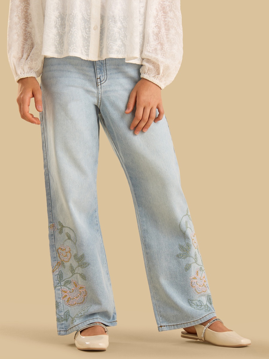 Floral Embroidered Straight Fit Jeans