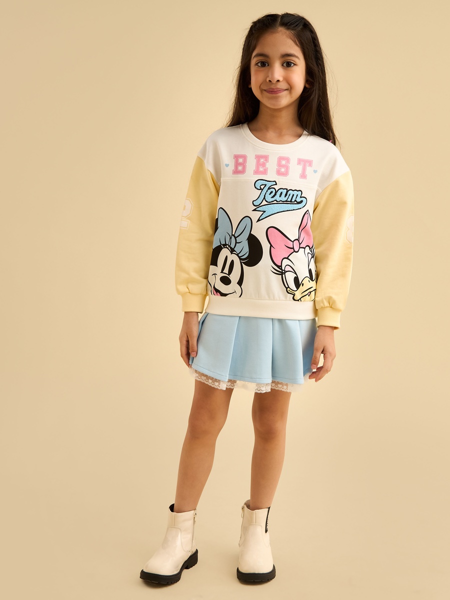 Minnie Mouse and Daisy Duck Print Sweatshirt