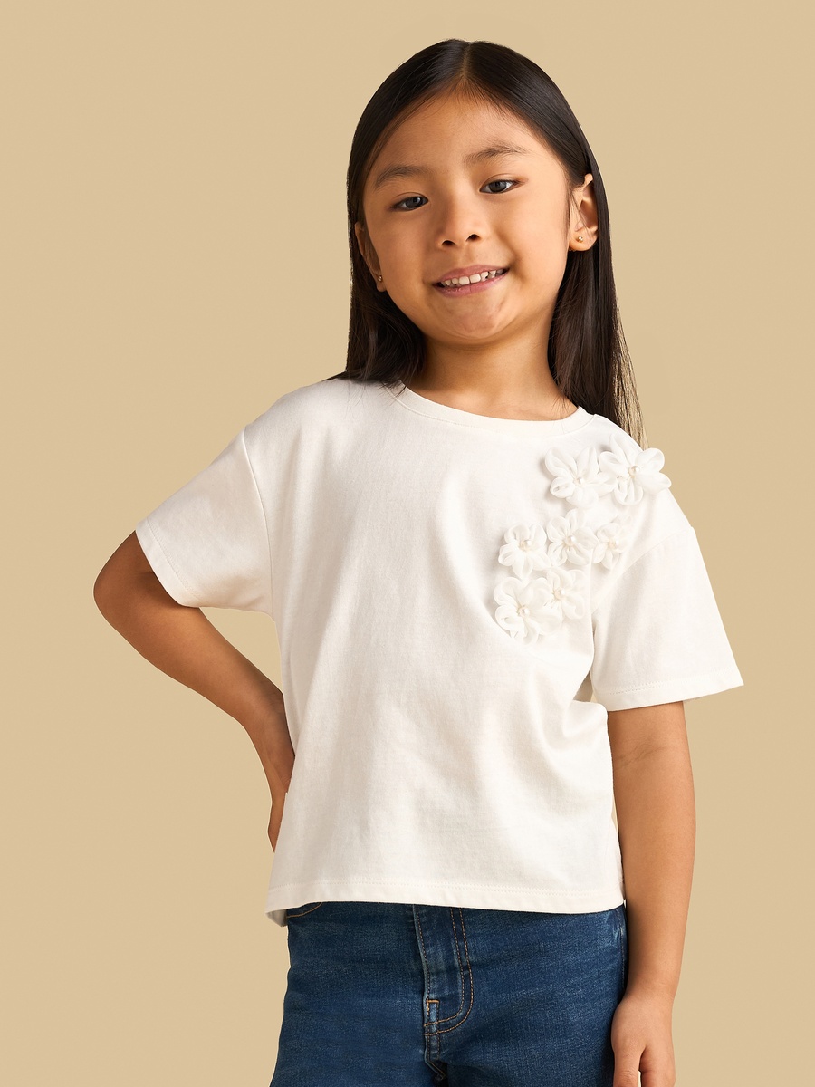 Floral Accent Cotton Corsage T-Shirt