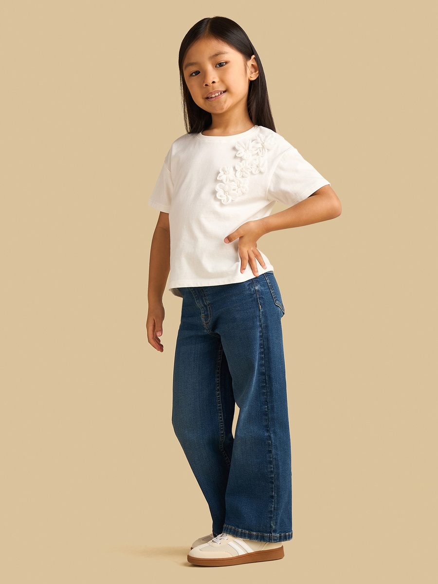 Floral Accent Cotton Corsage T-Shirt