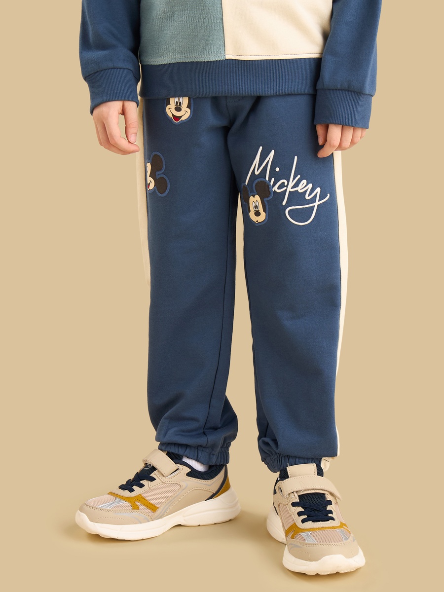 Mickey Mouse Print Cotton Sweatshirt and Joggers Set