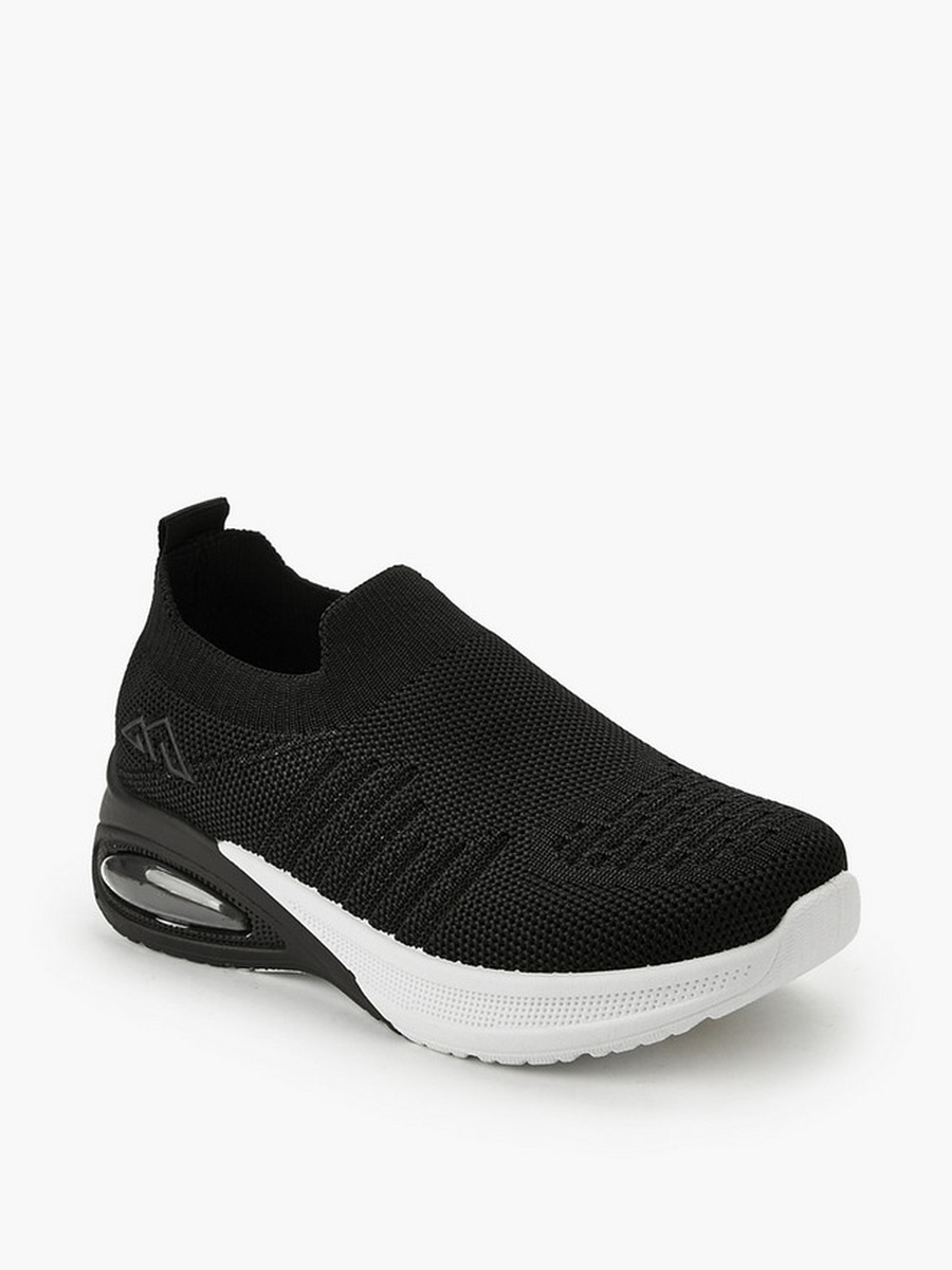 Slip-On Sports Shoes