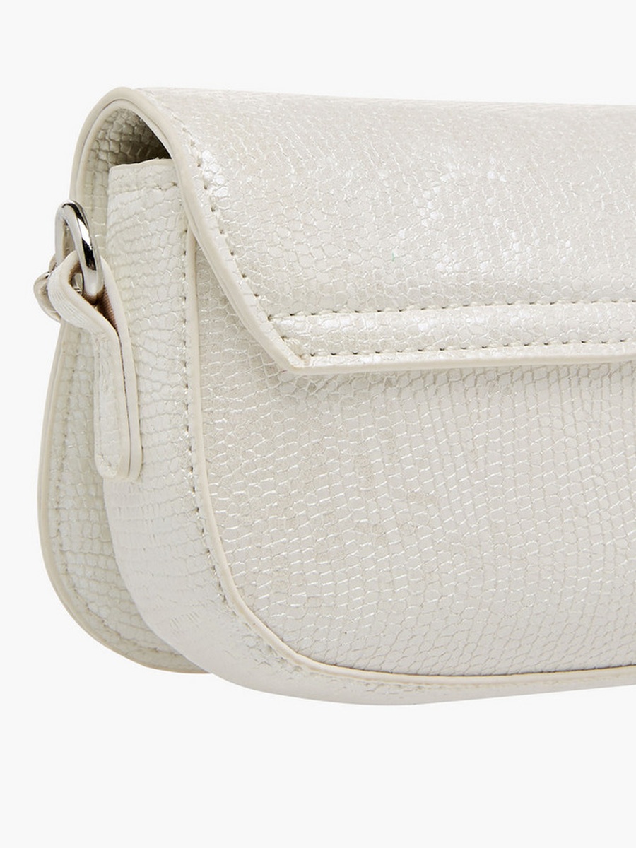 Bow Embellished Crossbody Bag with Chain Strap  -  W 14 x  D 4.5 x  H 10 cm