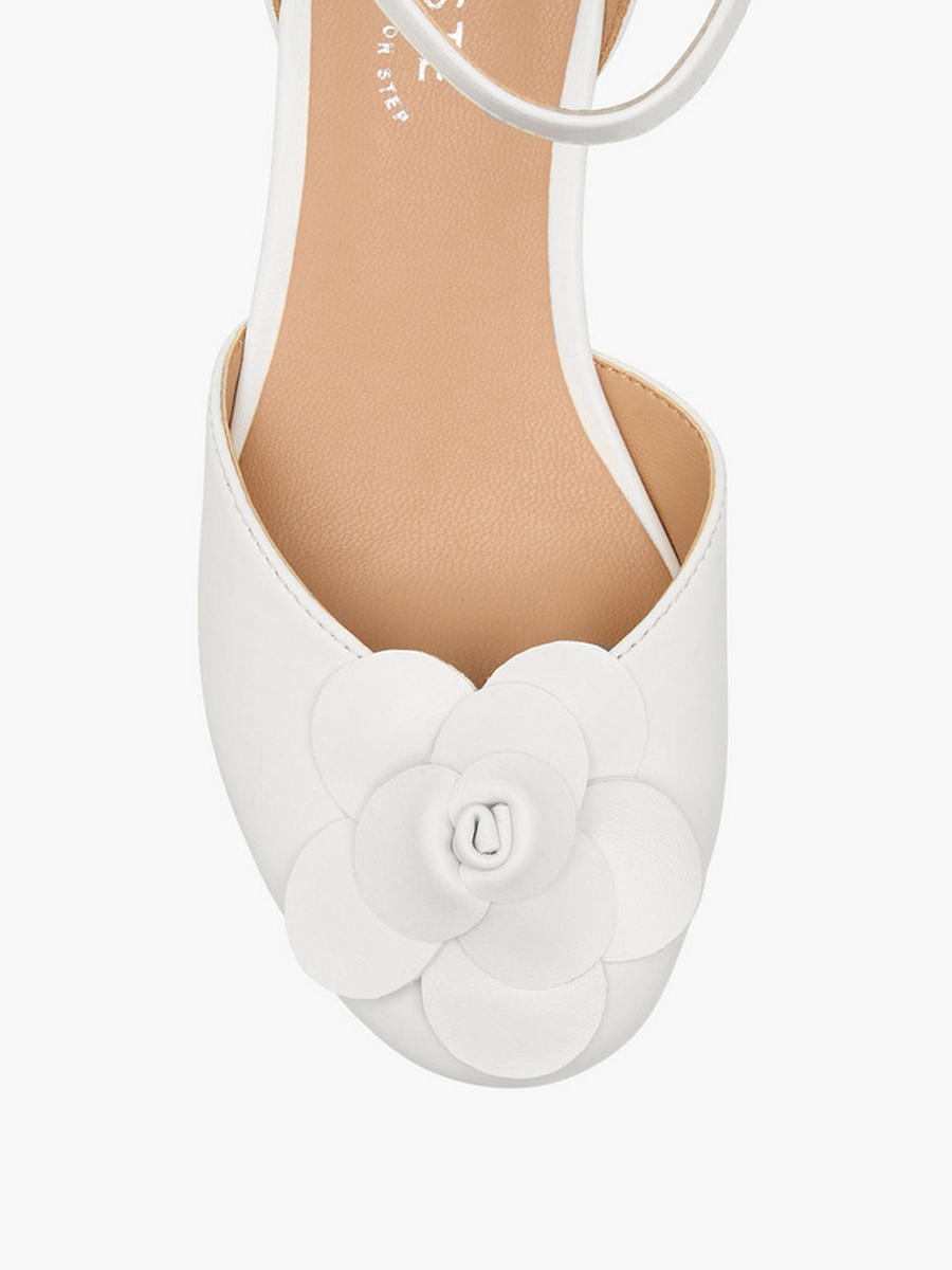 Block Heel Sandals 