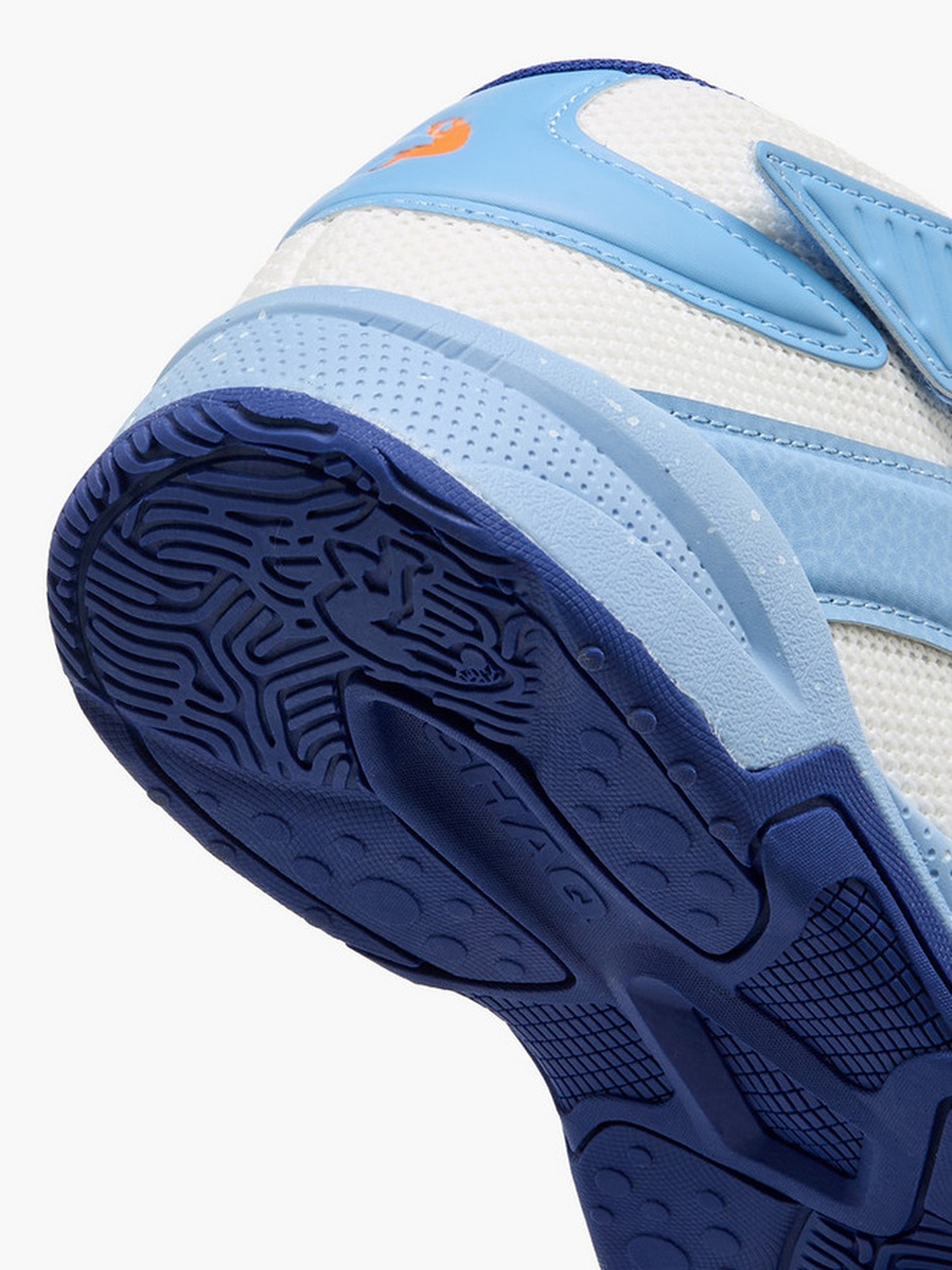 Hook and Loop Basketball Shoes