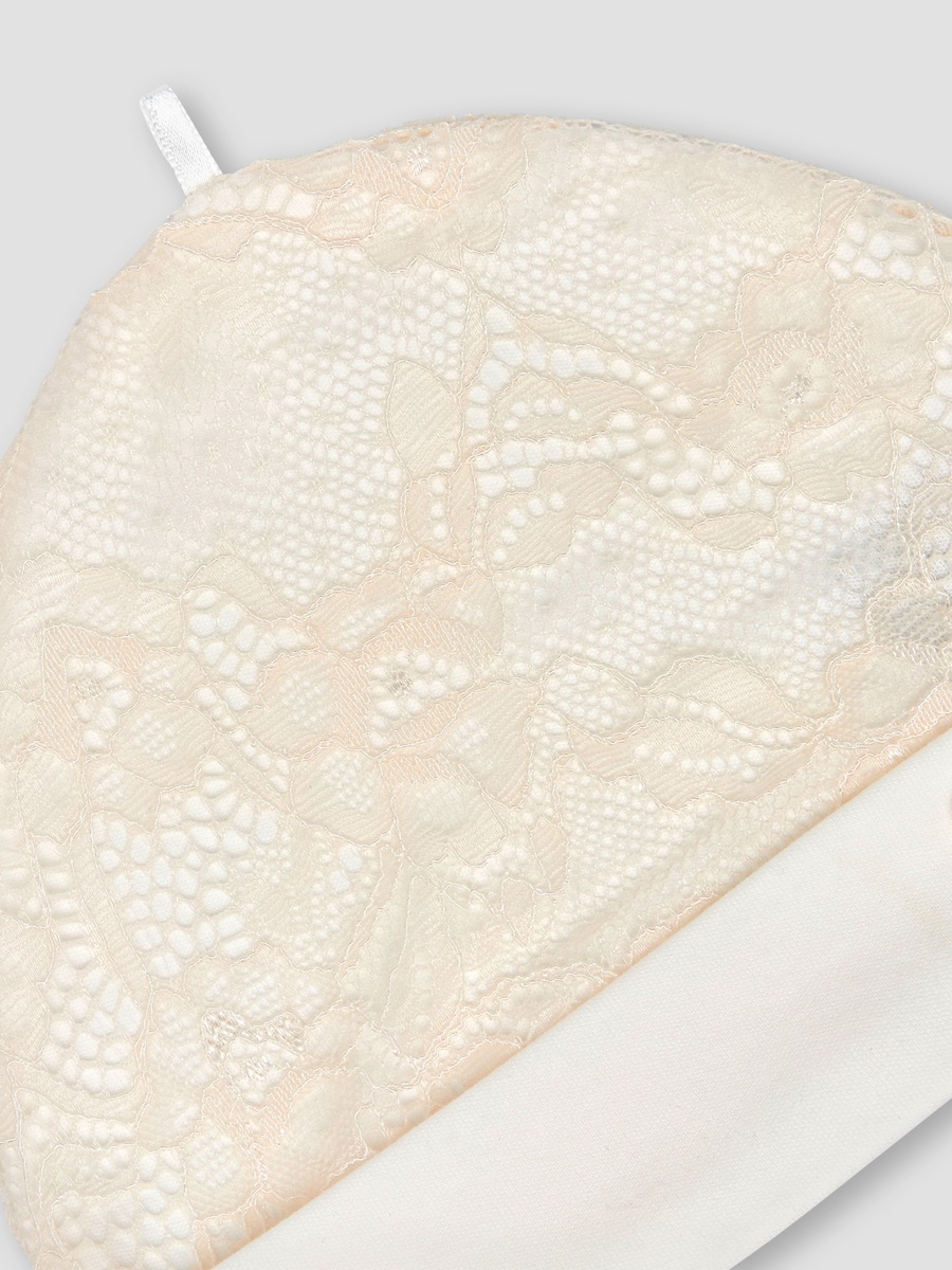 Cap with Lace Detail