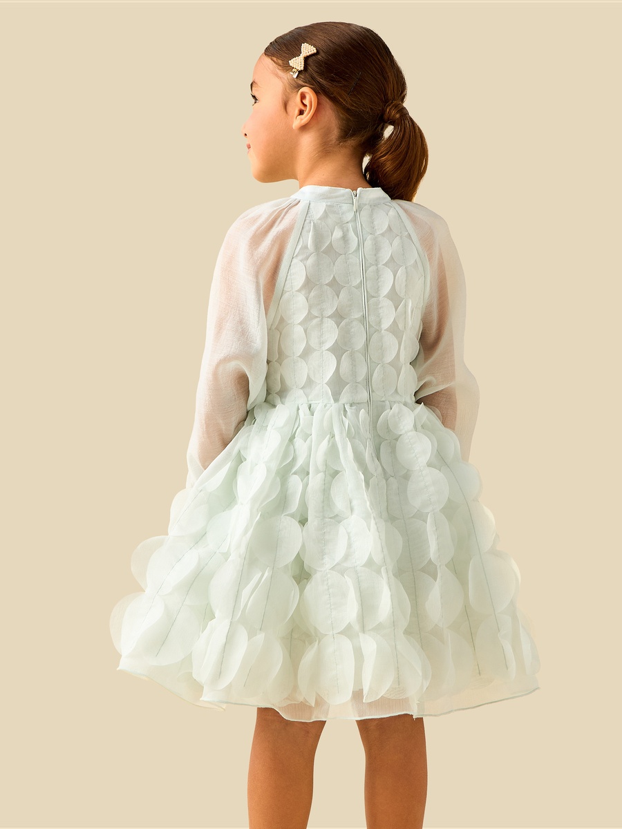 Mandarin Neck Long Sleeves Dress with Circle Applique