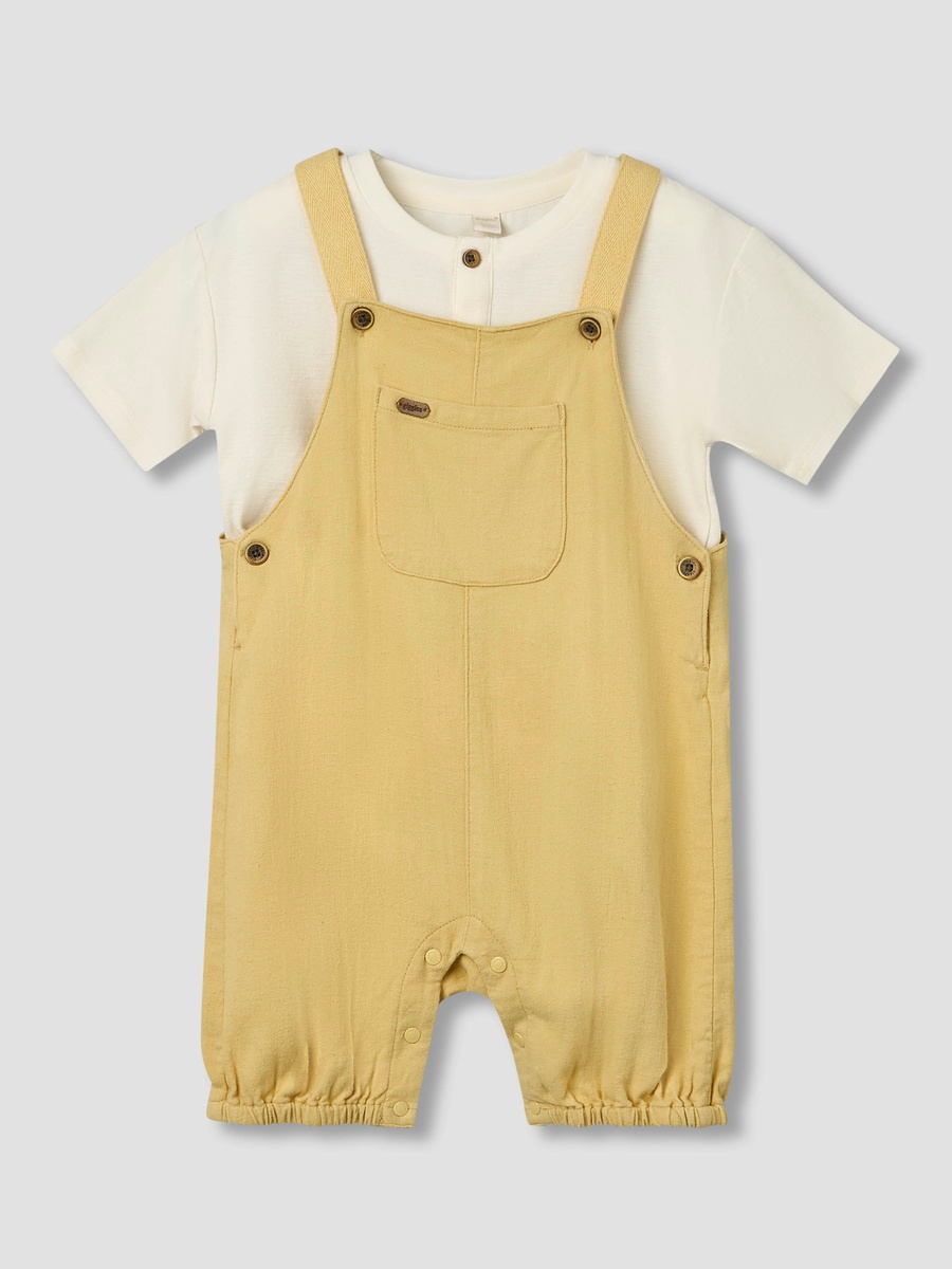 Henley Neck Short Sleeves T-Shirt and Dungaree Set with Chest Pocket