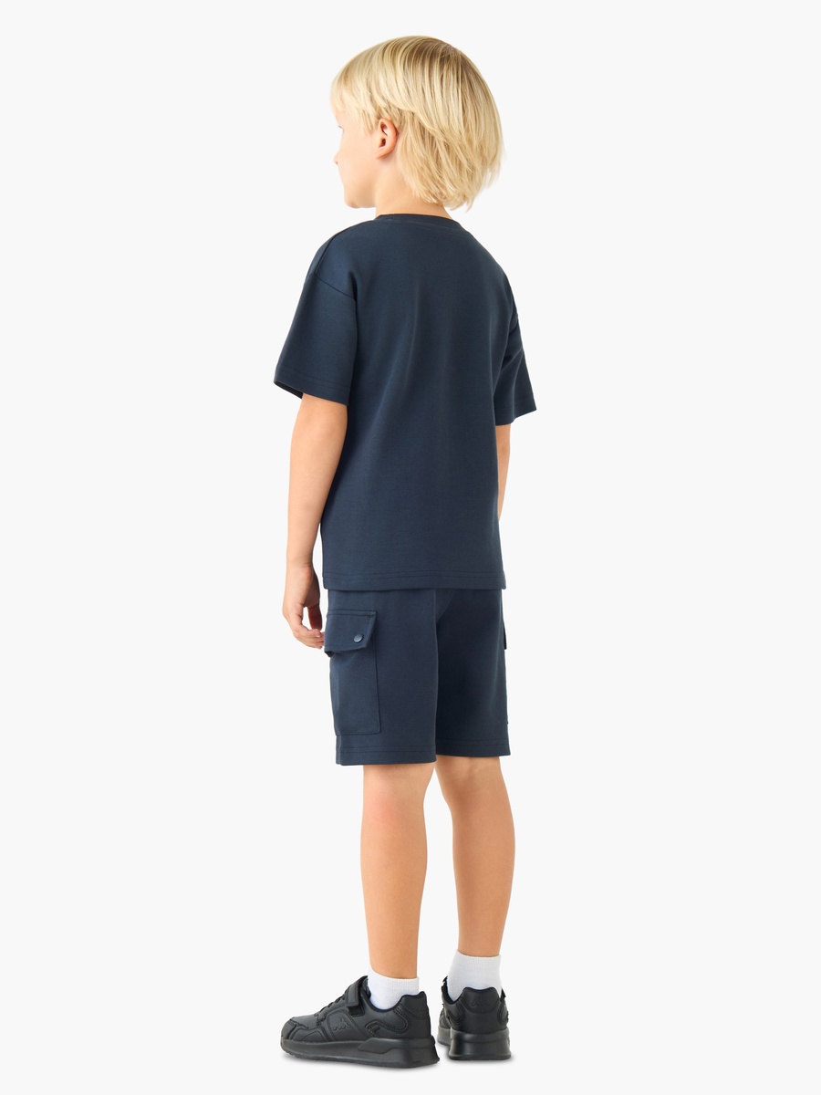 Round Neck Short Sleeves T-Shirt and Shorts Set with Logo Print