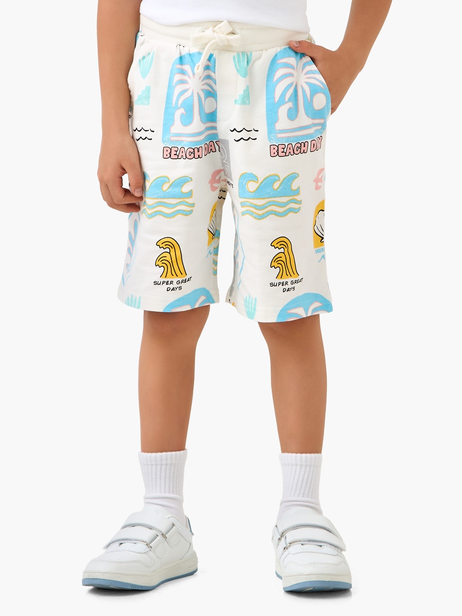 Drawstring Waist Shorts with Beach Print