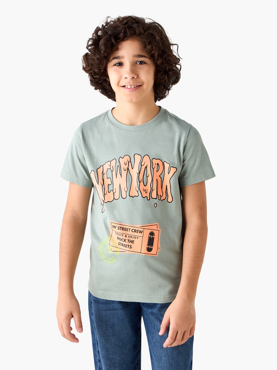 Crew Neck Short Sleeves T-Shirt with Typographic Print