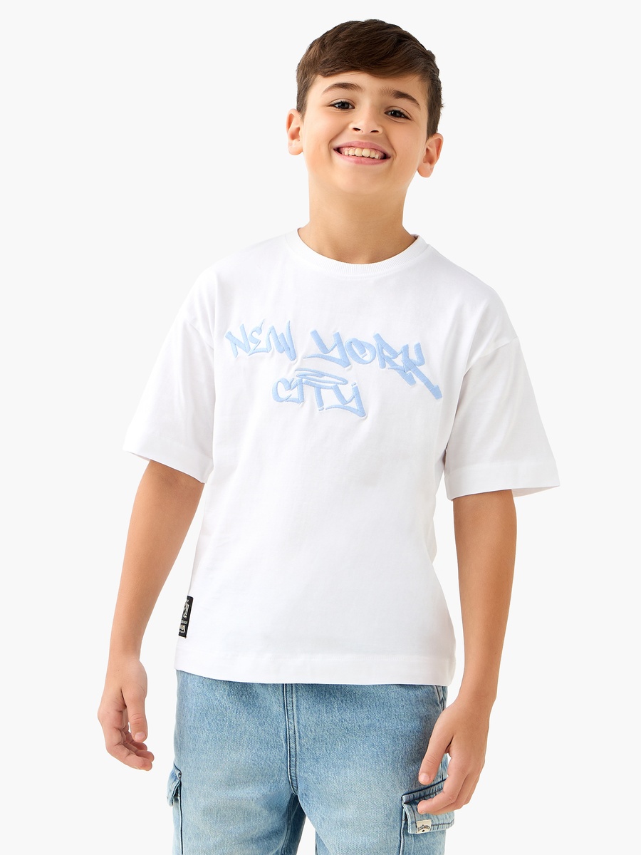 Crew Neck Short Sleeves T-Shirt with Typographic Print