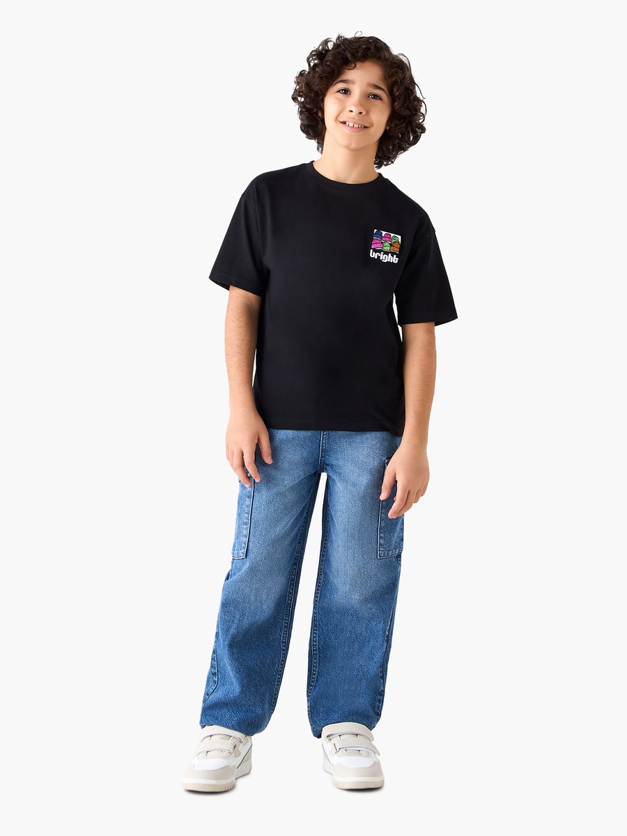 Crew Neck Short Sleeves T-Shirt with Graphic Print