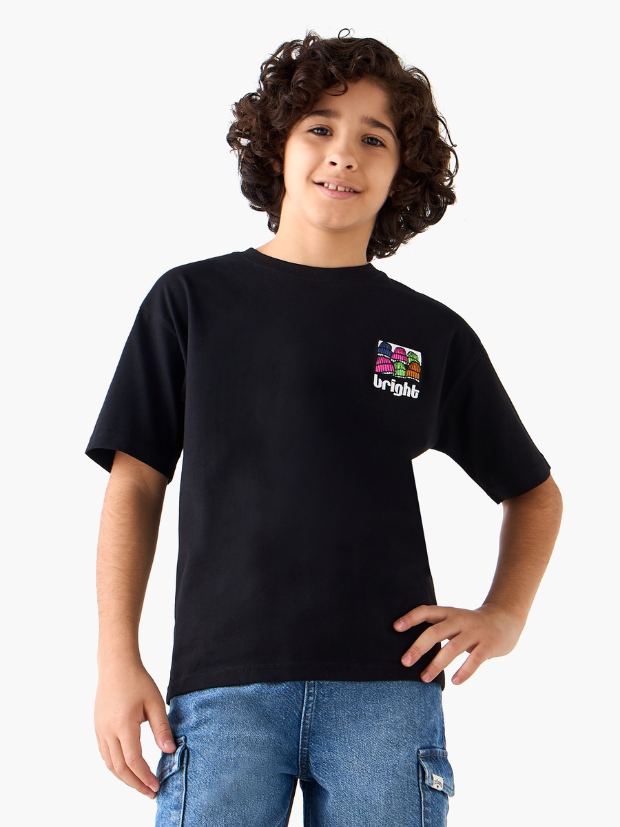 Crew Neck Short Sleeves T-Shirt with Graphic Print