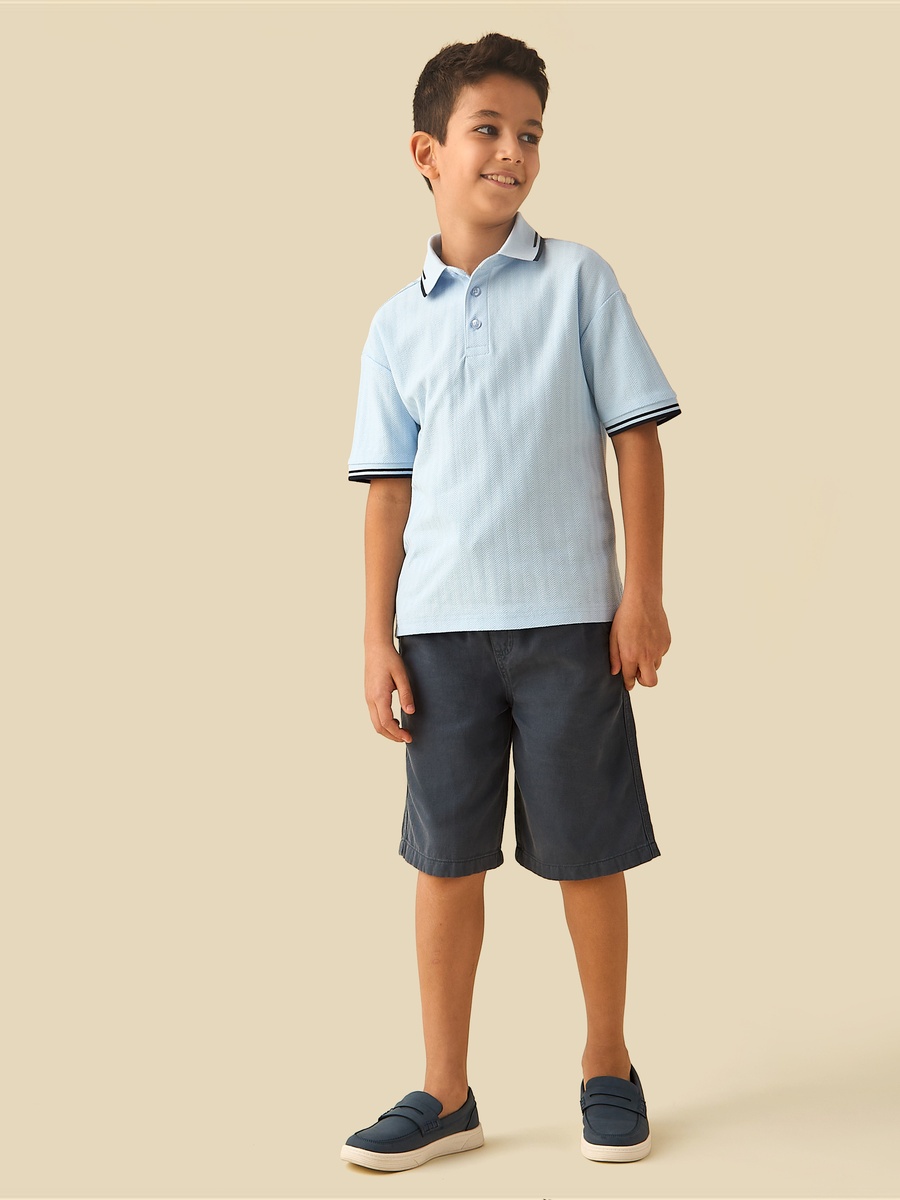 Polo Neck Short Sleeves T-Shirt with Texture