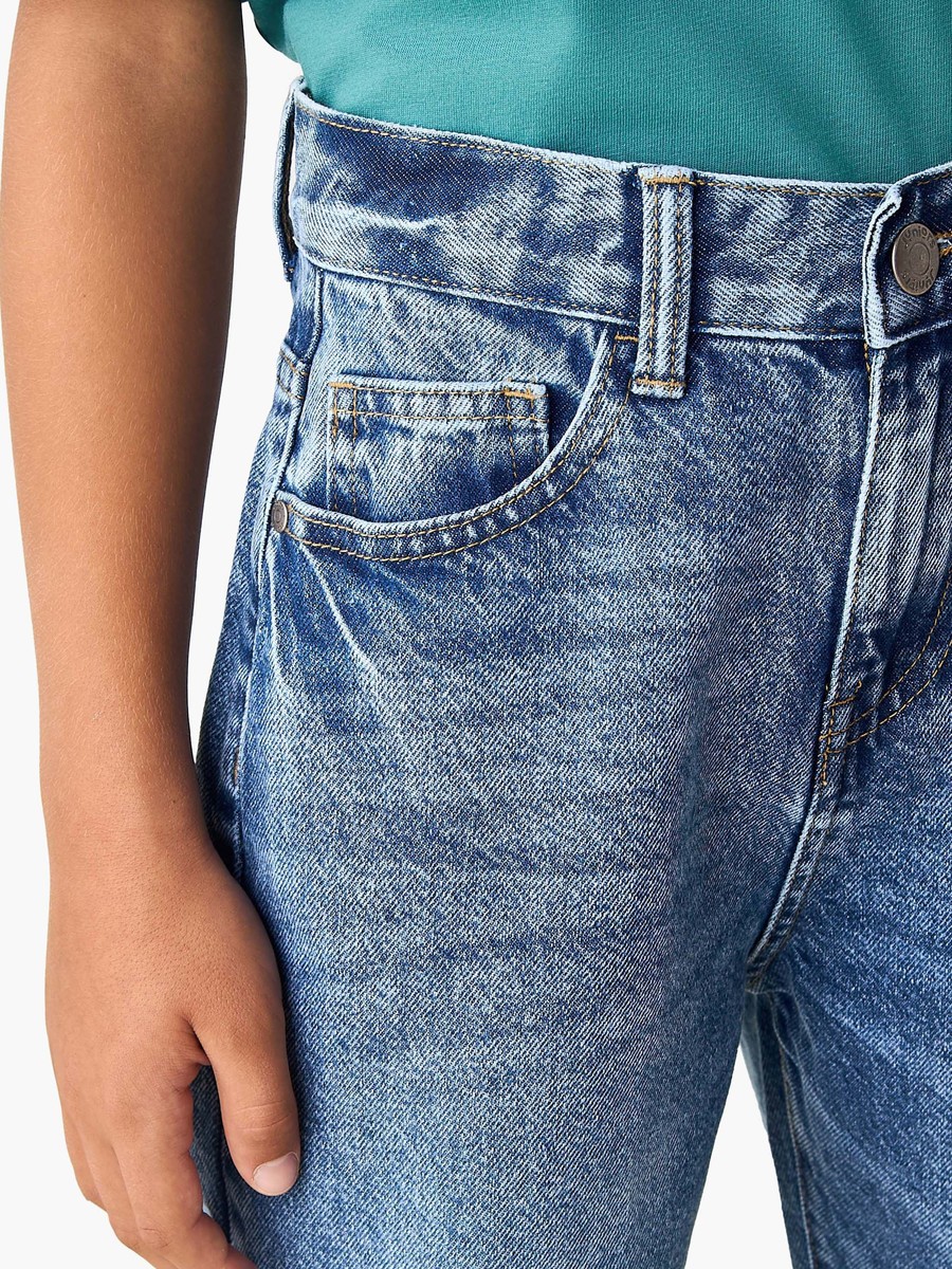 Jeans with Pockets