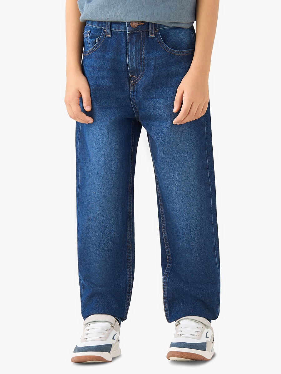 Mid-Rise Jeans with Pockets