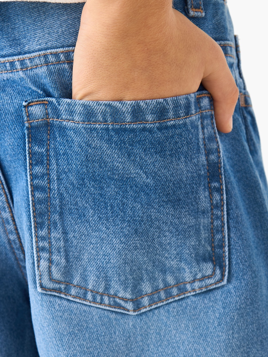 Jeans with Pockets