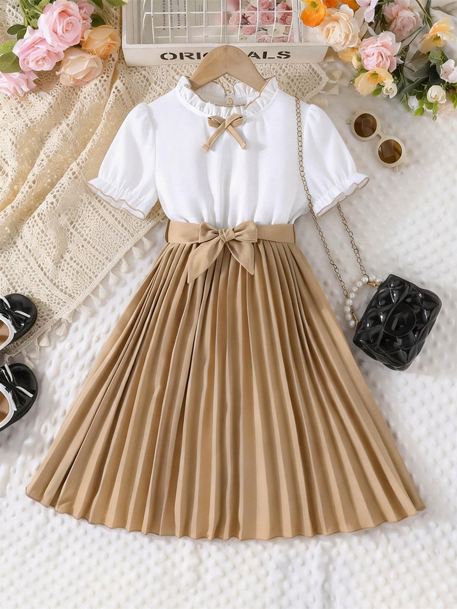 Girls Ruffled Puff Sleeve Pleated Dress with Bow Detail