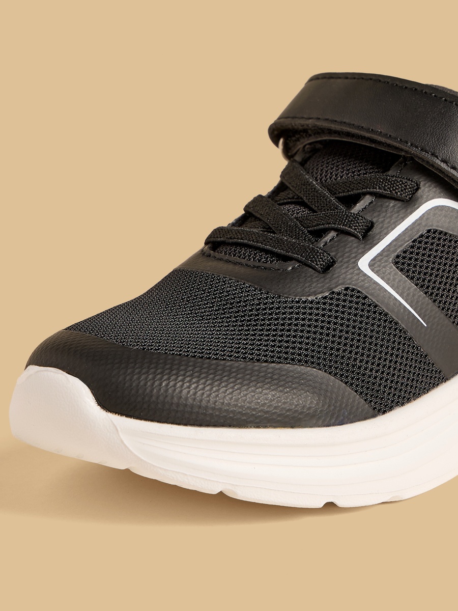 Textured Hook and Loop Sports Shoes