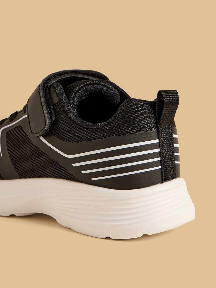 Textured Hook and Loop Sports Shoes