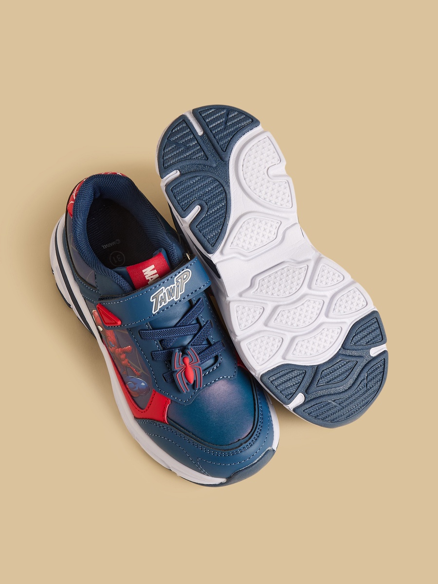 Spider-Man Print Sports Shoes with Hook and Loop Closure