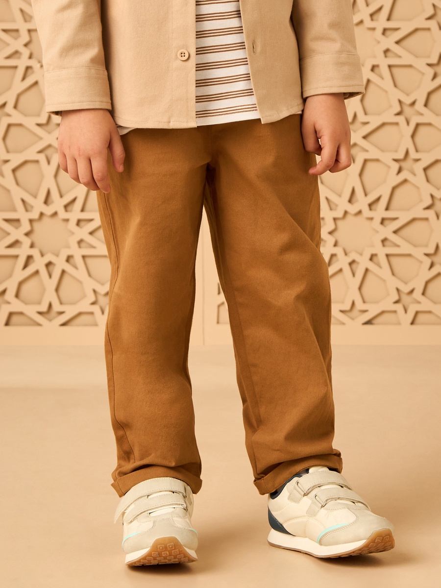 Twill Shacket With Striped T-Shirt And Pants