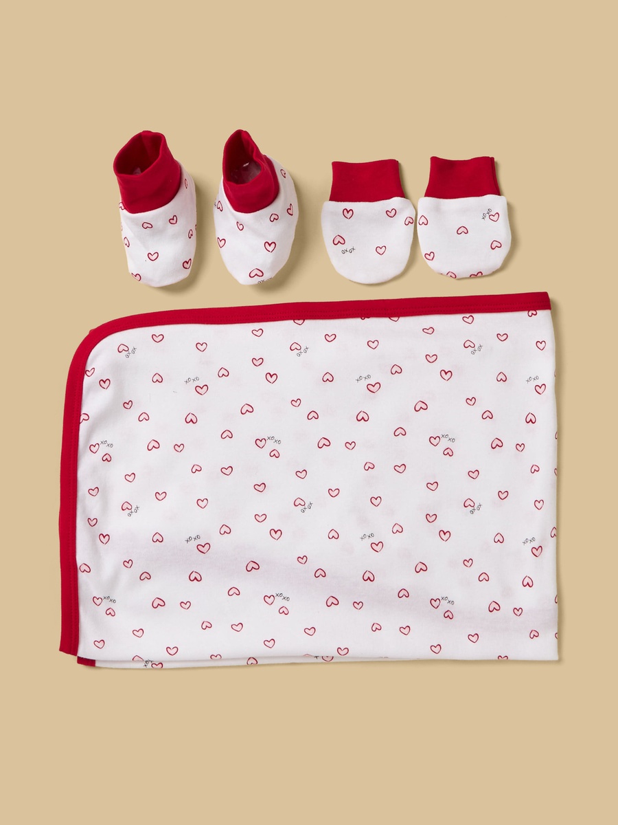 طقم ملابس هدايا 7 قطع متنوع