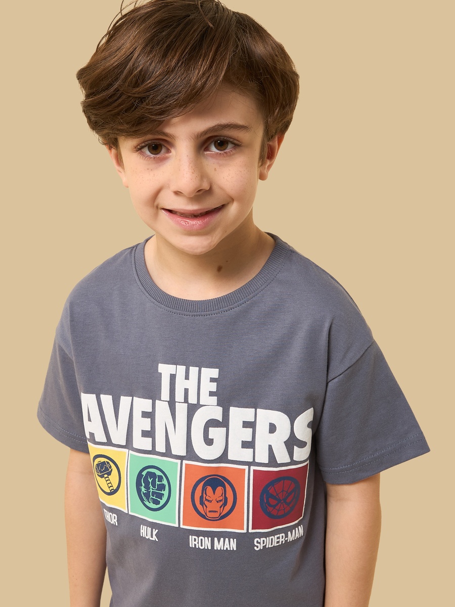 Avengers Print T-Shirt